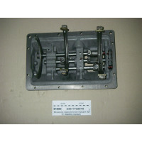 Кришка КПП у зборі ЯМЗ-239 - 239.1702010