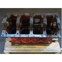 Блок цилиндров Д-240 МТЗ-82, МТЗ-1025 (3 втулки р/вала) (пр-во ММЗ) 240-1002001-Б2