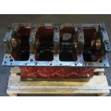 Блок цилиндров Д-240 МТЗ-82, МТЗ-1025 (3 втулки р/вала) (пр-во ММЗ) 240-1002001-Б2